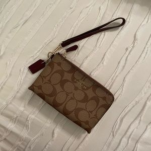 Coach double zip wristlet